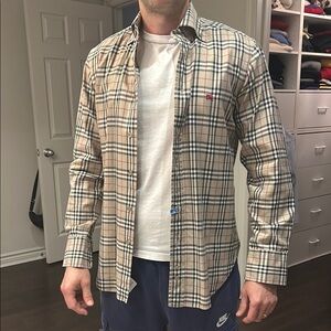 Burberry men’s dress shirt XS